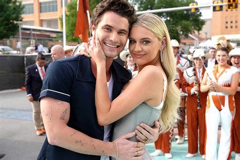 chase stokes femme|Chase Stokes Reveals Relationship Rule with Kelsea Ballerini。